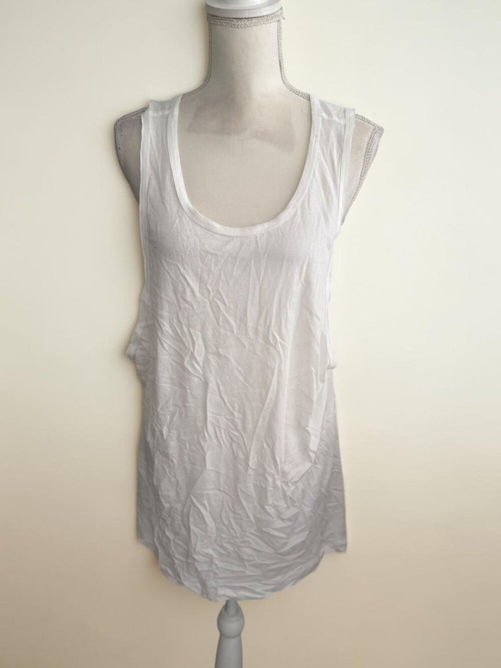 THE LAUNDRY ROOM White Oversized Tank Top Size XS
